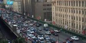 كثافات مرورية بالقرب من مطلع المنيّب.. والمرور تتدخل لفك الاختناق - وضوح نيوز