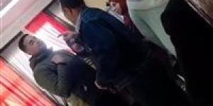 إخلاء سبيل والدة ولي أمر الطالب المعتدي على معلم بالمقص بمدرسة المستقبل بالإسماعيلية وتجديد حبس المتهم 15 يومًا - وضوح نيوز