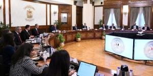 مصر.. رئيس الوزراء يُتابع الموقف التنفيذي لمشروعات تحلية مياه البحر - وضوح نيوز