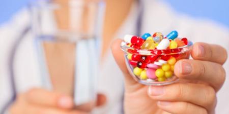 وزارة الصحة ترد على شائعة استخدام المضاد الحيوي لعلاج نزلات البرد - وضوح نيوز