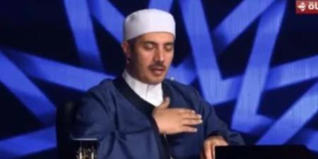 دولة التلاوة.. جابر البغدادى لـ عبد الله عبد الموجود: اللى مع القرآن مبيخسرش أبدا - وضوح نيوز