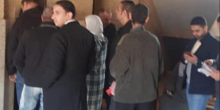 إقبال كثيف من الناخبين بمعهد كوم اسفين بالقليوبية في اليوم الأول لإعادة المرحلة الثانية لانتخابات مجلس النواب - وضوح نيوز