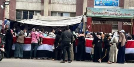 إقبال كثيف من المواطنين على التصويت فى جولة الإعادة بالمقطم - وضوح نيوز