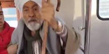 عبد الله رشدي يعلق على واقعة المسن وفتاة المترو: إحنا في مصر عندنا عادات لازم نحافظ عليها - وضوح نيوز