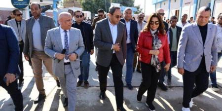 في جولة مكثفة بصعيد مصر.. وزيرة التنمية المحلية تفتتح وتتفقد مشروعات تنموية كبرى بقنا بقيمة استثمارية ضخمة - وضوح نيوز