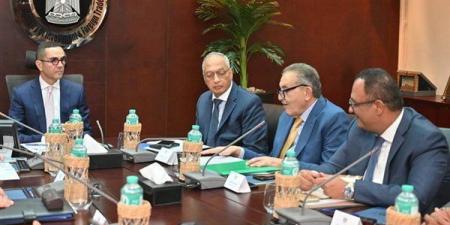 بعد شكاوى المستثمرين من تعقيد الإجراءات.. تبسيط الإجراءات الجمركية وتقليص زمن الإفراج - وضوح نيوز