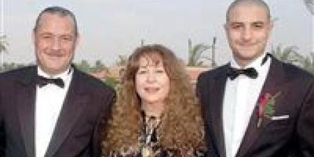 مش عايزة أشوف وشك.. حكاية طرد سمية الألفي لابنها أحمد الفيشاوي قبل وفاتها - وضوح نيوز