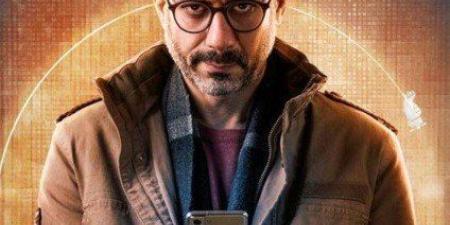 النجم محمد فراج يواصل تصوير «أب ولكن» في وسط البلد استعدادًا لعرضه على شاشات المتحدة - وضوح نيوز