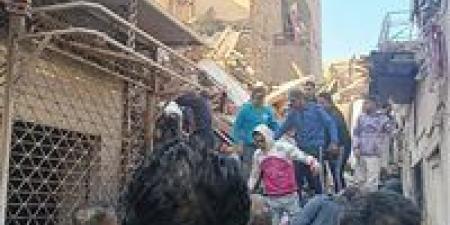 التحقيقات: عقار إمبابة المنهار صادر له قرار إزالة قديم - وضوح نيوز