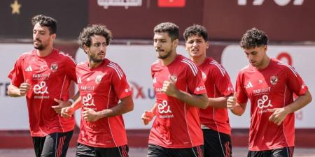 جراديشار ومحمد شريف فى هجوم الأهلى أمام المصرية للاتصالات بكأس مصر - وضوح نيوز