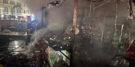 السيطرة على حريق داخل أكشاك أسفل كوبري رمسيس دون وقوع إصابات.. فيديو - وضوح نيوز