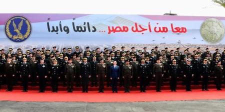 وزارتا الدفاع والداخلية تبحثان تعزيز التعاون الأمنى تزامنا مع العام الجديد - وضوح نيوز