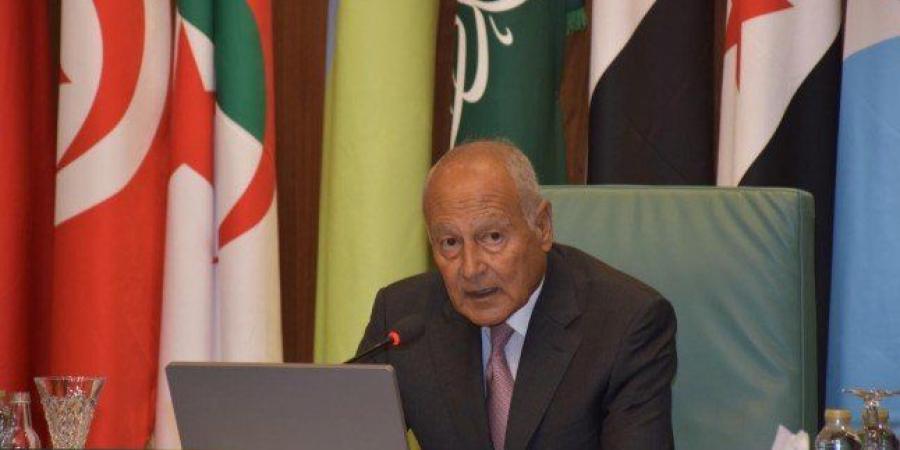 أمين الجامعة العربية يدين اقتحام قوات الاحتلال مقر (أونروا) بالقدس المحتلة - وضوح نيوز