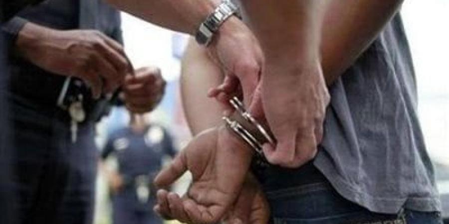 كيان وهمي.. سقوط المتهم بالنصب على المواطنين في النزهة - وضوح نيوز