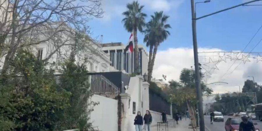 انتظام التصويت بسفارة مصر في أثينا في جولة الإعادة لانتخابات مجلس النواب 2025 - وضوح نيوز