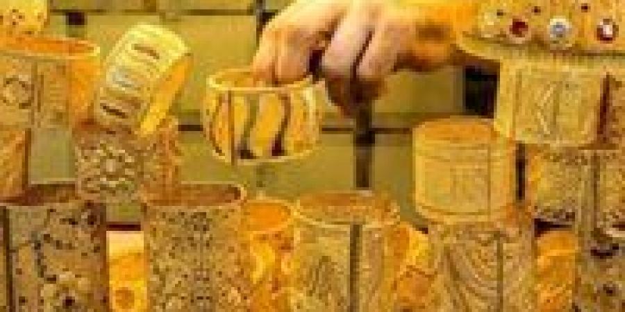 يقترب من الـ 6000.. أسعار الجنيه الذهب في مصر اليوم الاثنين 15 ديسمبر 2025 - وضوح نيوز