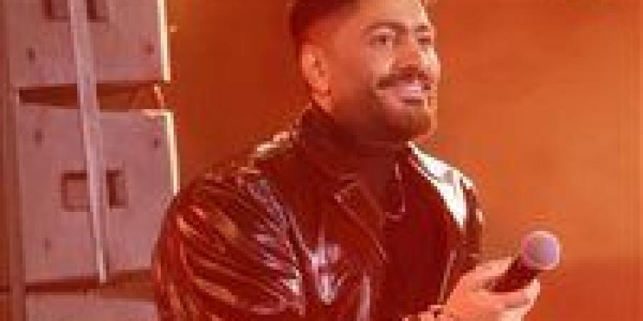 بحاول أقوم معاكم وعشانكم.. تامر حسني يعلن تعافيه من وعكته الصحية - وضوح نيوز