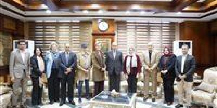 محافظ المنيا يستقبل سفيرة الاتحاد الأوروبي لبحث أوجه التعاون التنموي - وضوح نيوز