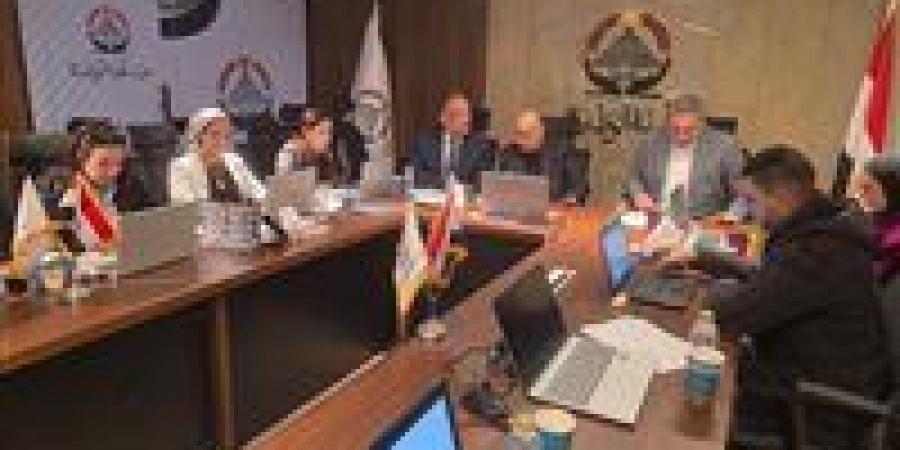 بحضور القصير وشعراوي وعدد من القيادات.. الغرفة المركزية لـ"الجبهة الوطنية" تواصل متابعة جولة الإعادة لانتخابات مجلس النواب - وضوح نيوز