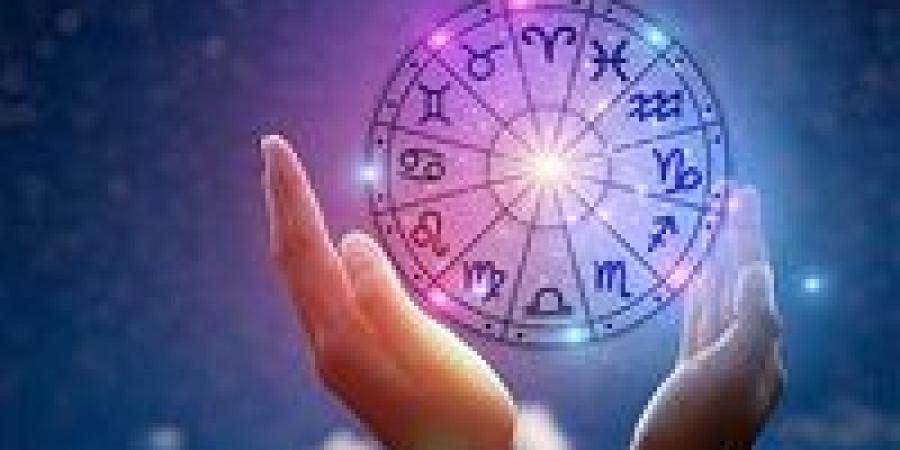 توقعات الأبراج حظك اليوم الخميس 15-12-2025 لجميع الأبراج مهنياً وعاطفياً وصحياً - وضوح نيوز