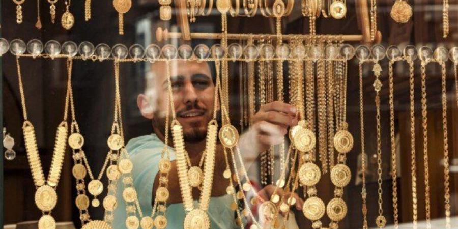 عاجل | انخفاض سعر الذهب 35 جنيهًا الآن في محلات الصاغة «تحديث لحظي» - وضوح نيوز