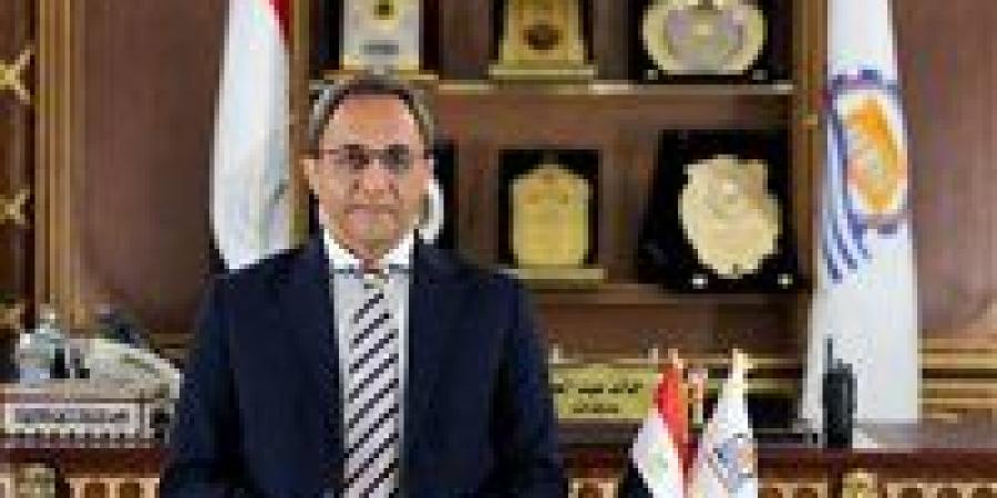 محافظ قنا ينعي طبيب شهيد الواجب ويقرر إطلاق اسمه على الوحدة الصحية بمسقط رأسه - وضوح نيوز