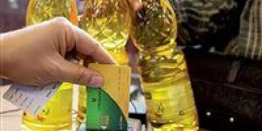 رابط متاح الآن.. كيفية ضم الزوجة والأبناء إلى بطاقة التموين 2025 - وضوح نيوز