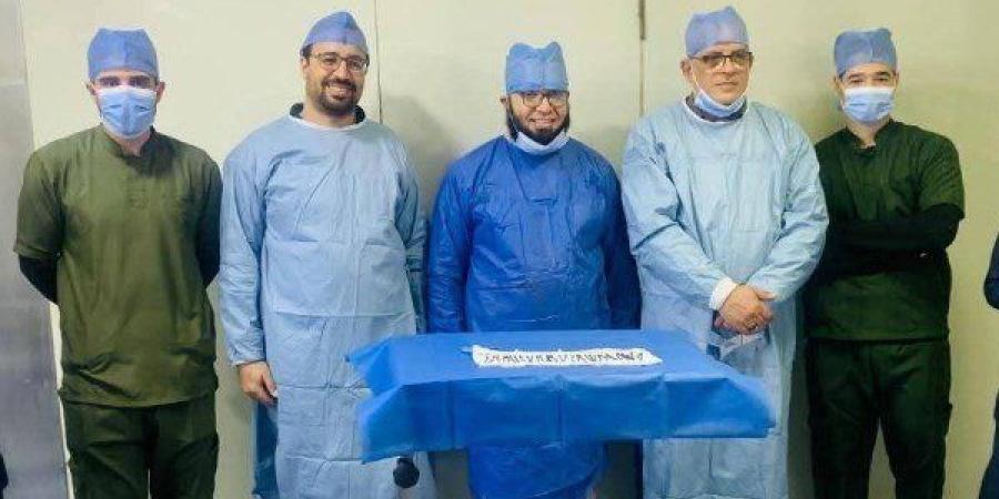 صدق أو لا تصدق.. استخراج 34 مسمارا من معدة مريضة في مصر( صور) - وضوح نيوز