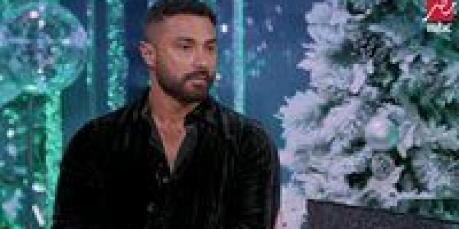 اتخانقت مع مراتي أول يوم جواز ونقطة ضعفي ولادي.. أبرز تصريحات كريم فهمي مع أبلة فاهيتا - وضوح نيوز