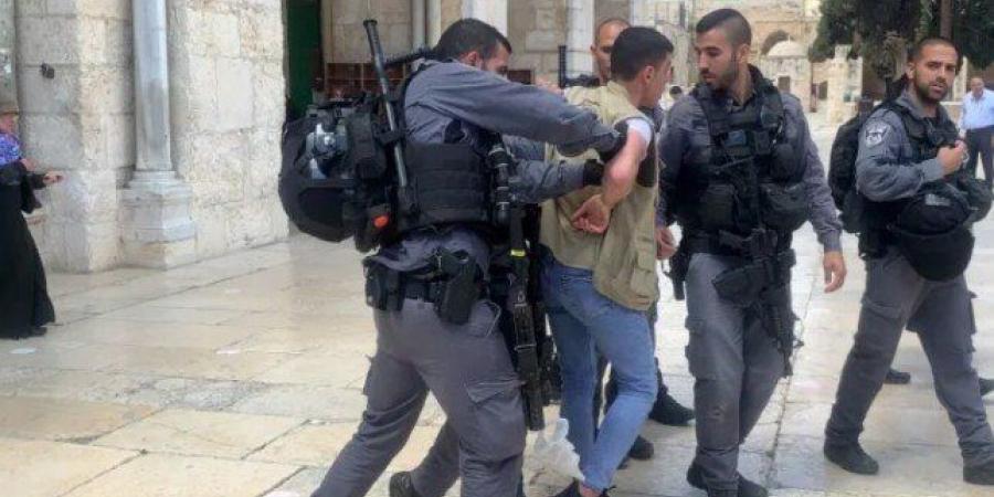 الاحتلال يُطلق حملة اعتقالات موسعة في القدس لمواجهة احتجاجات «أسبوع الغضب» (فيديو) - وضوح نيوز