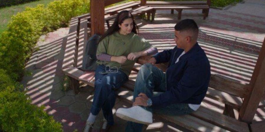 الأحداث تتصاعد بمسلسل «ميد تيرم».. ياسمينا العبد تشعر بالذنب لوفاة صديقتها - وضوح نيوز