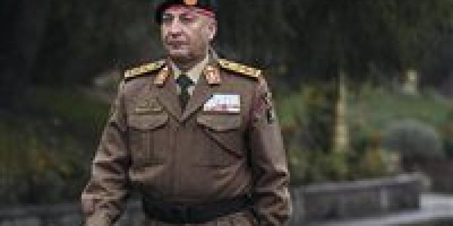 العثور على الصندوق الأسود لطائرة رئيس الأركان الليبي.. حادث طبيعي أم اغتيال سياسي؟ - وضوح نيوز