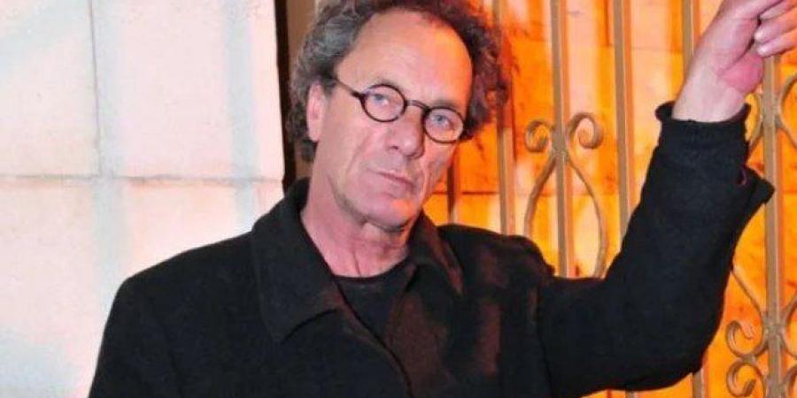 وفاة المخرج الفلسطيني محمد بكري بعد صراع مع مرض القلب - وضوح نيوز