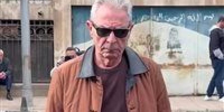 محمود حميدة ومحمود سعد أبرزهم.. تشييع جنازة المخرج داوود عبد السيد بحضور نجوم الفن - وضوح نيوز