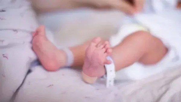 فريق بحث لكشف ملابسات العثور على رضيع داخل برميل بقنا