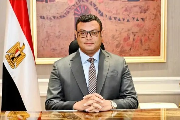 وزير الإسكان يوجه بتسريع وتيرة تنفيذ المشروعات الخدمية بمدينة أكتوبر الجديدة