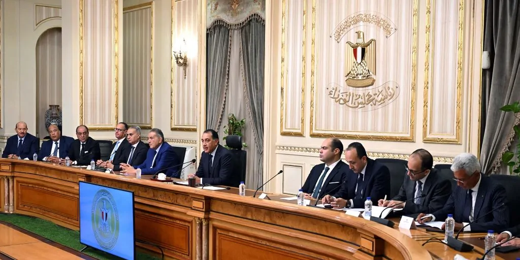 رئيس الحكومة: تقرر تشكيل لجان حصر وتقييم المناطق المُختلفة طبقا لتعديلات قانون الايجار القديم