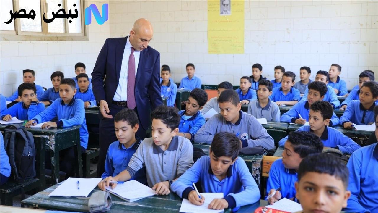 قبل العادية ولا بعدها؟.. موعد دخول المدارس الخاصة في مصر 2025