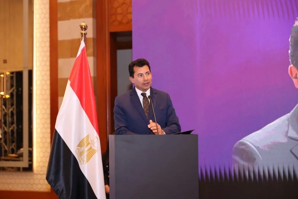 بالإنفوجراف.. تعرف على أبرز أنشطة وزير الشباب والرياضة خلال أسبوع