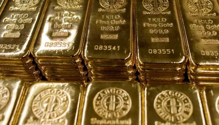 أسعار الذهب تتراجع مجددًا.. وارتفاع الدولار يثبط مكاسب المعدن الثمين