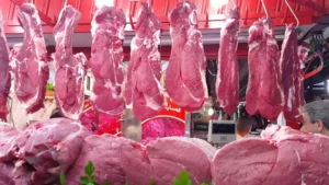 أسعار اللحوم اليوم في شمال سيناء تصل إلى أعلى مستوياتها الجمعة