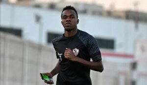 إبراهيمي نداي يواصل إثارة الأزمات مع الزمالك ويؤدي إلى توقف قيده لثلاث فترات متتالية