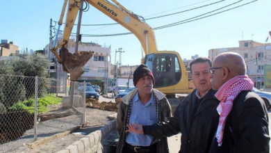 بلدية الطيبة تواصل تكثيف جهودها لتعزيز كفاءة شبكات تصريف المياه