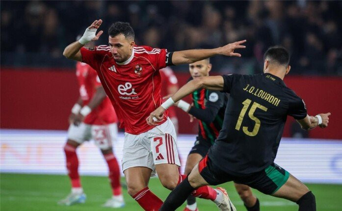 حكم بنيني يدير مباراة الأهلي أمام الجيش الملكي في دوري أبطال إفريقيا