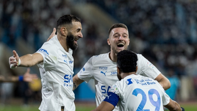 لاعبو الاتحاد يتساءلون عن غيابي وعدم توديعي