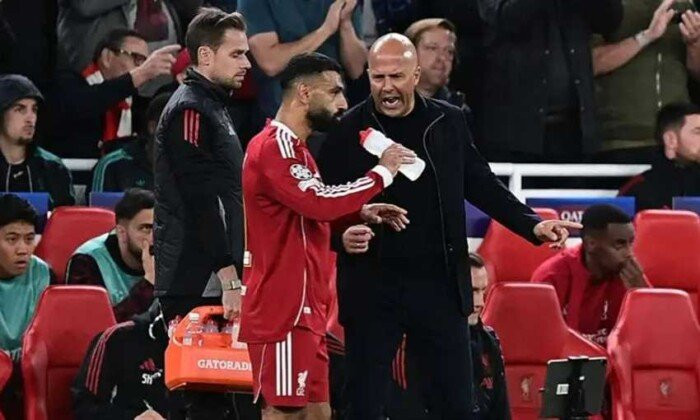 محمد صلاح يثير القلق داخل ليفربول قبل مواجهة السيتي في ظل تكهنات بانتقاله للعروض السعودية والغموض الإنجليزي