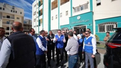 وزير الصحة يوجه بصرف مكافآت مالية لجميع العاملين بالمستشفيات وميناء رفح البري لتعزيز روح العمل وتحفيز الأداء