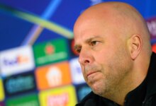 أجراس الخطر تدق هل يعيش سلوت أيامه الأخيرة مع ليفربول