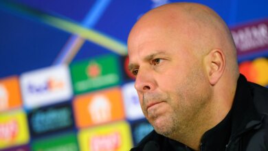 أجراس الخطر تدق هل يعيش سلوت أيامه الأخيرة مع ليفربول