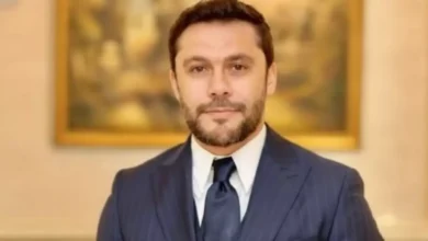 أحمد حسن يفجر مفاجأة: تذاكر مباراة الأهلي والترجي تنفد في دقائق وسط حالة هيستيريا بين الجماهير